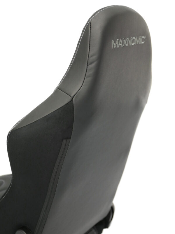 Rear view of the backrest of the Maxnomic® ERGOCEPTOR OFC Slightly Silver with gray embroidered Maxnomic® logo.