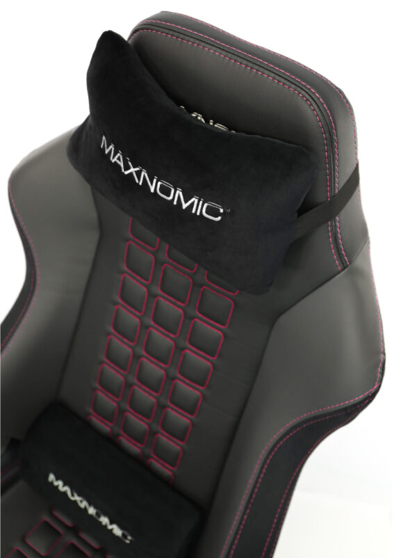 Backrest of the Maxnomic® QUADCEPTOR PRO Rasberry Red for head and lumbar cushions.